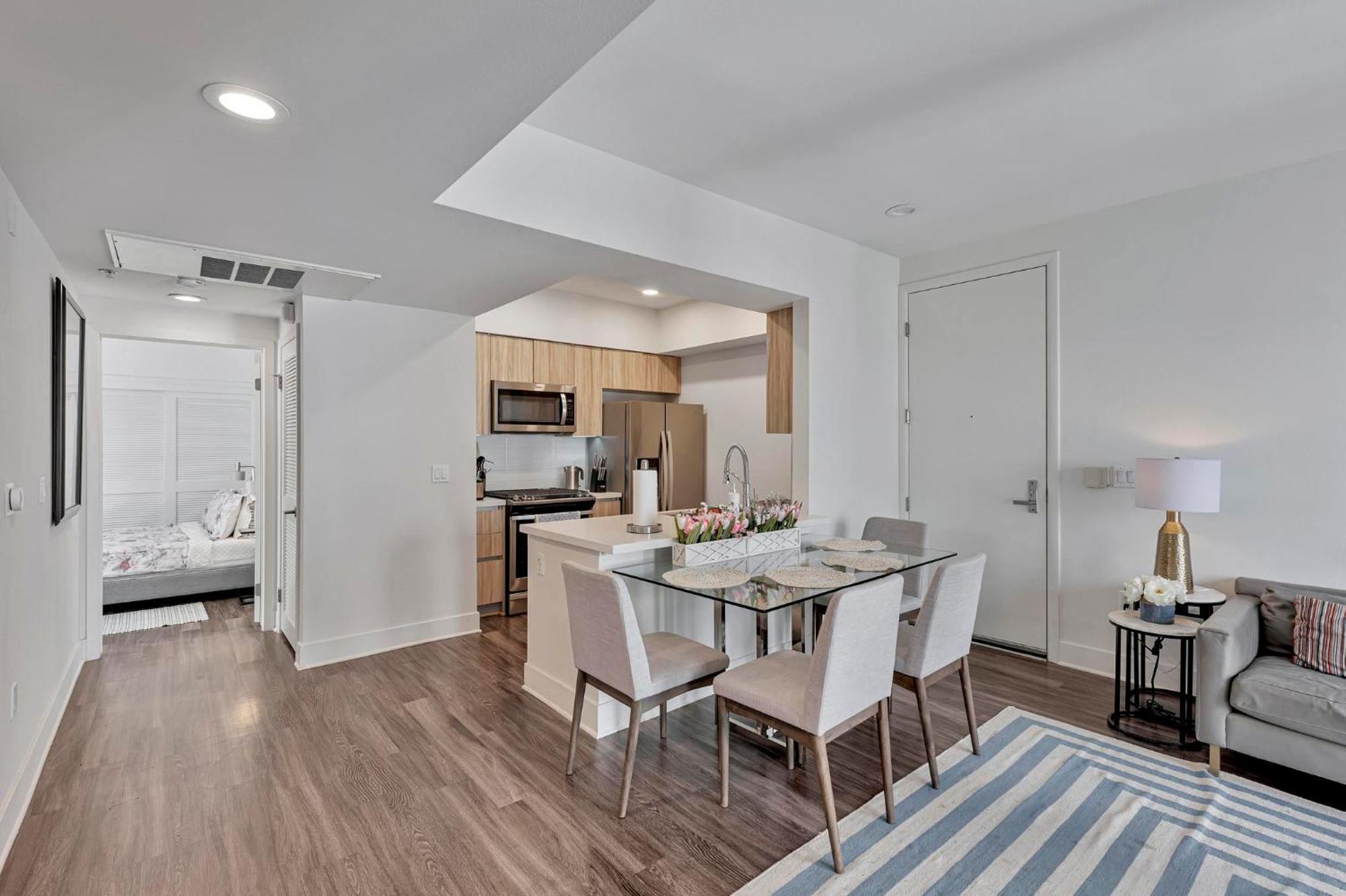 7 Large Down Town Santa Monica Apartment Los Angeles Zewnętrze zdjęcie